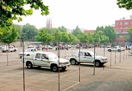 下沙14号大街与凌浩路囗场地